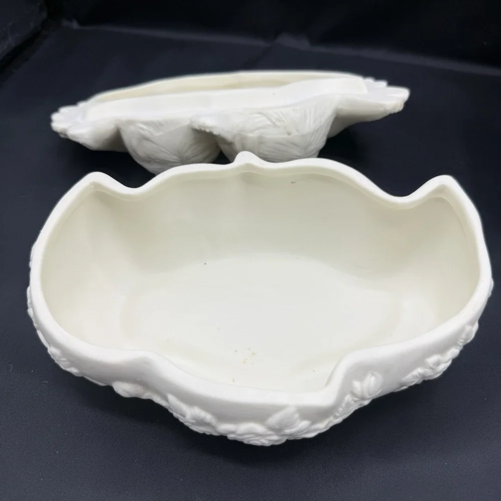 Vintage Angel Cherubs Porcelain Trinket And Jewelry Box Gothic Victorian Style‎